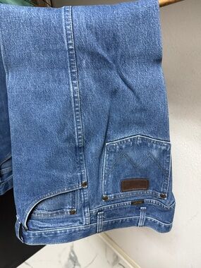 Wrangler Men's Blue Bootcut Jeans